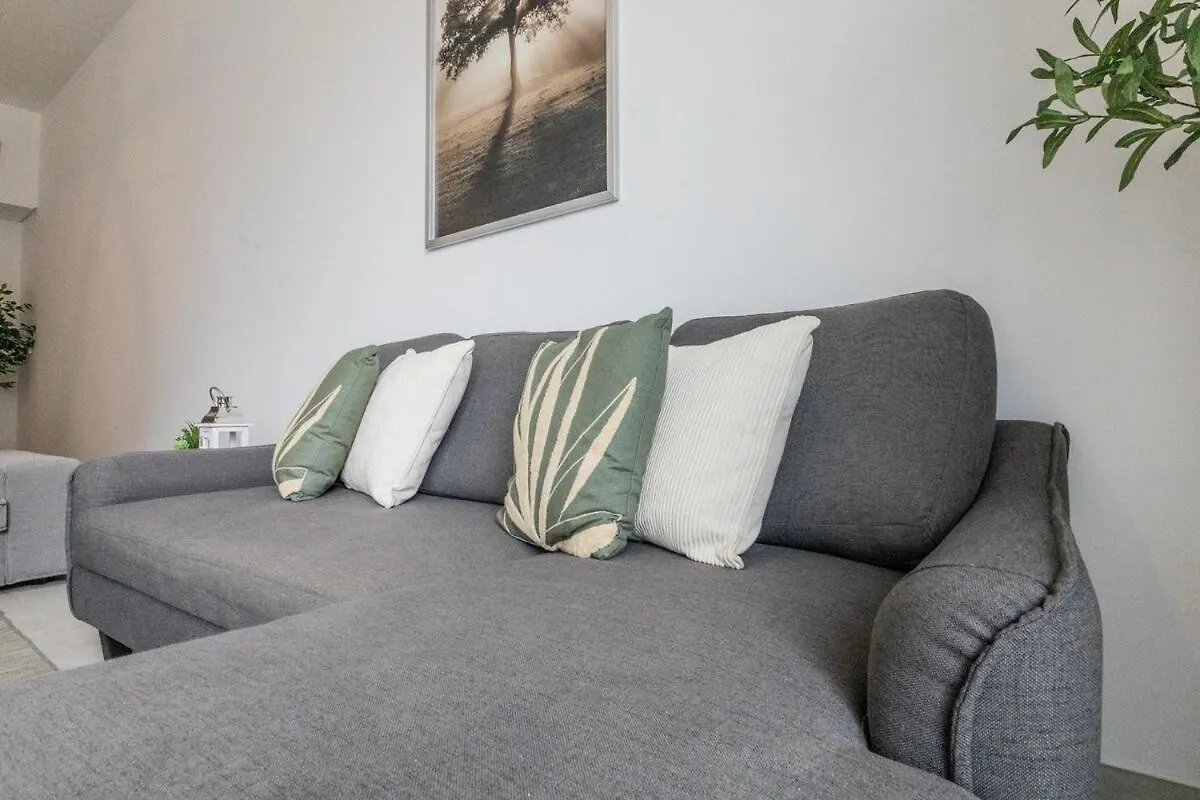 Stunning 2 Bed Apartment In Jvc Dubai